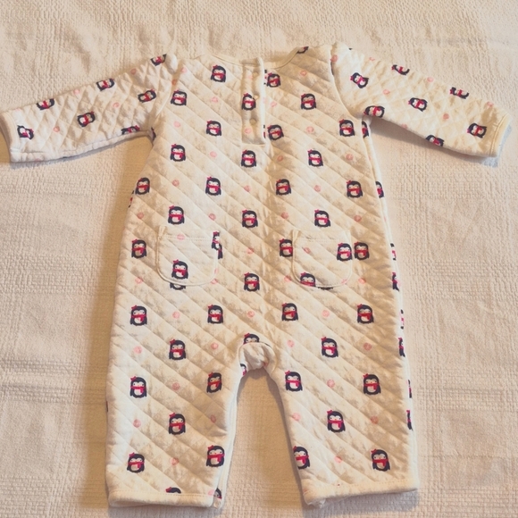 Gymboree girls 3-6 months quilted girls penguin designed romper - Picture 4 of 6